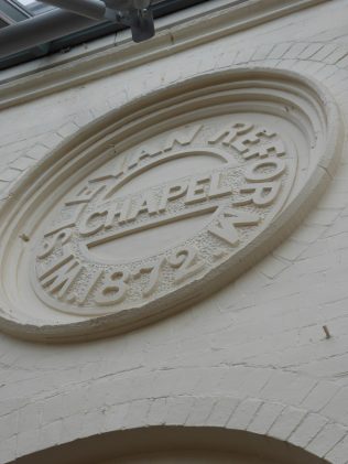 4NORTH~1 4 Northampton Wellingborough Road Wesleyan Reform Chapel, name and date roundel, 10.7.2019