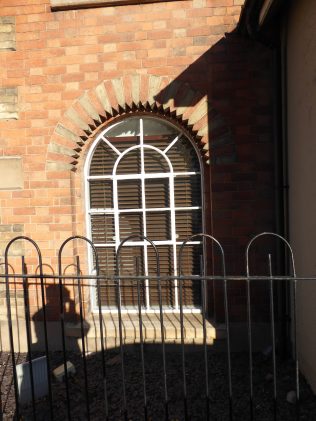 6 Mountsorrell UMFC chapel, deatil of window, 26.10.2018 6 Mountsorrell UMFC chapel, deatil of window, 26.10.2018
